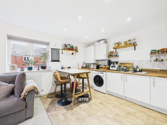 Kitchen / Living area