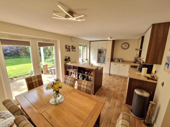 Kitchen 1