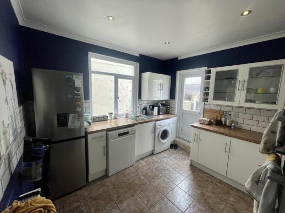 Kitchen 2
