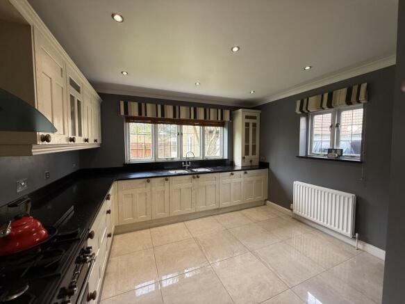 Kitchen 1