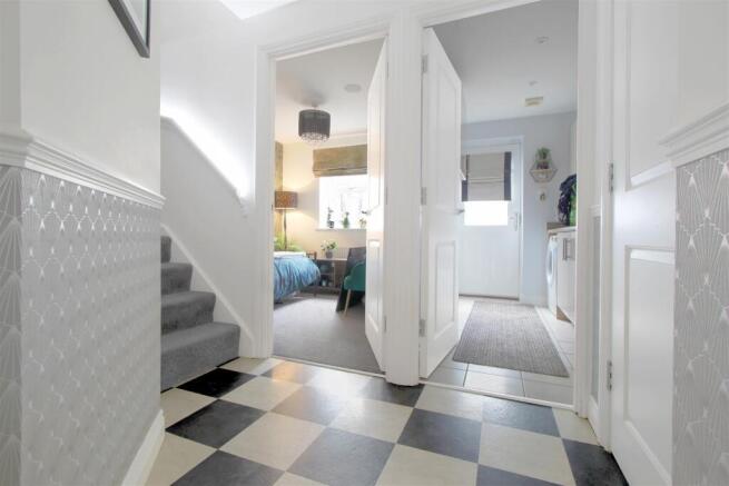 Bedroom 3 and Utility.jpg