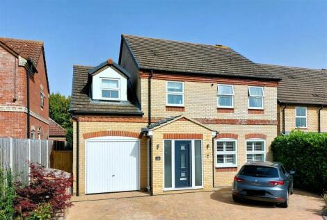 Knights Close, Buntingford