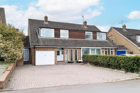 Fairfield, Buntingford