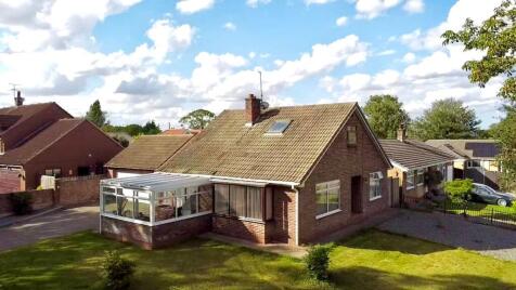 Thearne Lane, Thearne, HU17