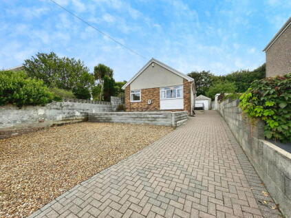 Cwmbach Road, Fforestfach, Swansea, SA5 5BN