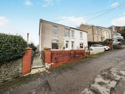 Goppa Road, Pontarddulais, Swansea, SA4 8JW