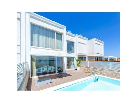 4 bedroom house with swimming pool in Tavira