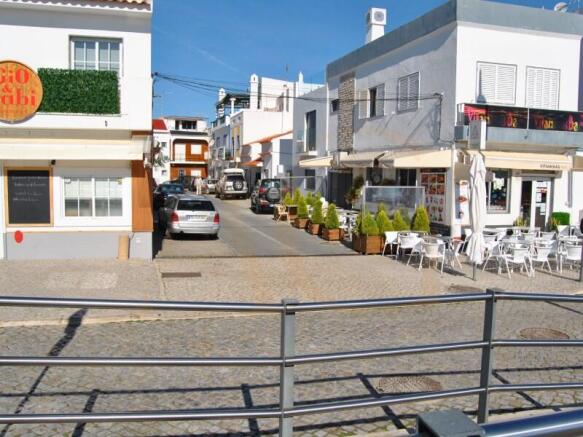 Privileged location in Cabanas de Tavira