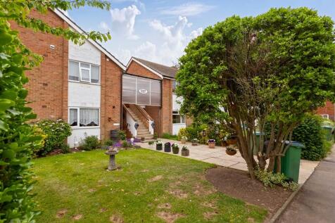 Manor Court, Barnsite Close, Rustington, West Sussex, BN16