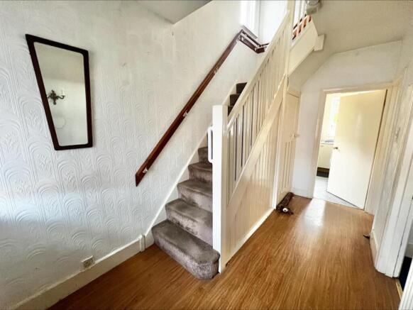 Entrance hallway.jpeg