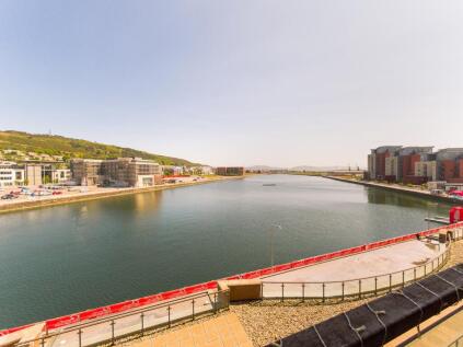 Altamar, Marina, Swansea, SA1