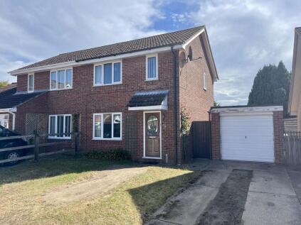 Stanhope Close, Snape