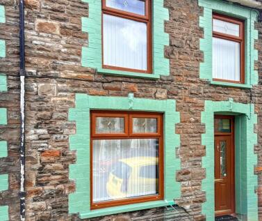 Dumfries Street, Treorchy, Rhondda Cynon Taff. CF42 6TS