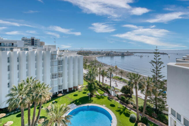 Panoramic sea views