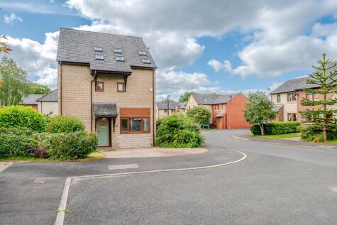 Dunham Drive, Whittle-Le-Woods, PR6