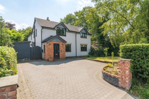 Balshaw Lane, Euxton, PR7