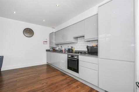 Breakspear Road, Ruislip