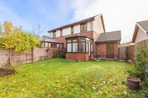 Kaims Brae, Livingston Village, EH54