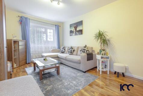 Russets Close, London