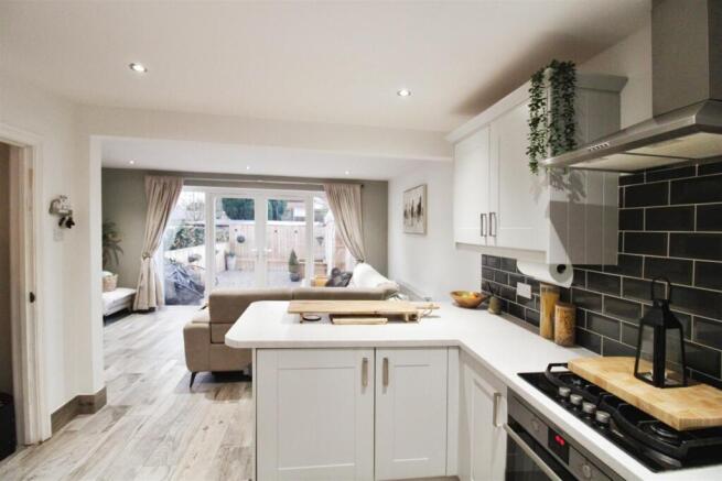 Fitted Kitchen