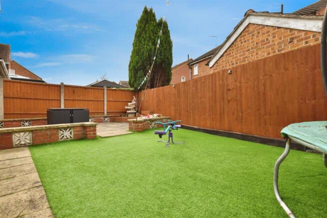 7659faeb-garden 20wide.JPG