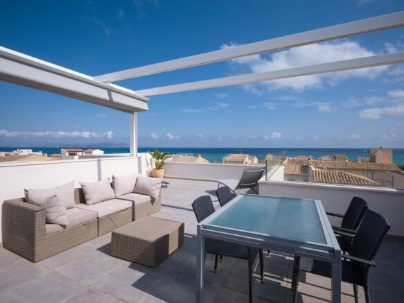 Dachterrasse mit Meerblick