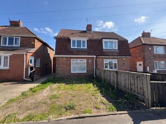 2 Bed Semi Detached with Garden