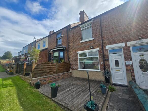 3 bedroom Terraced for rent