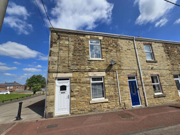 3 Bedroom End Terrace