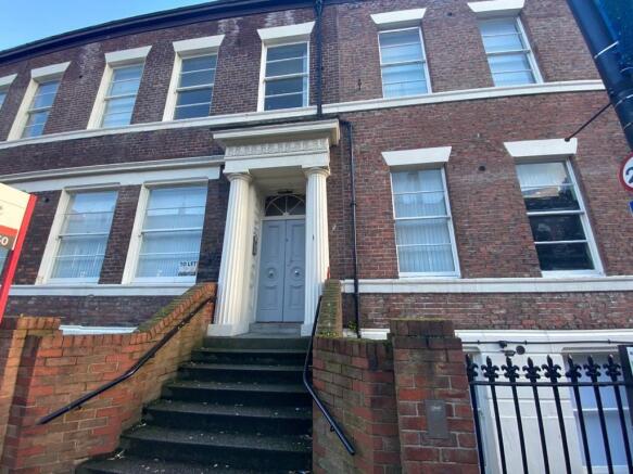 1 bedroom Flat for rent (Bills included)