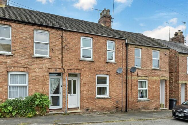 3-15 Gordon Rd Oundl