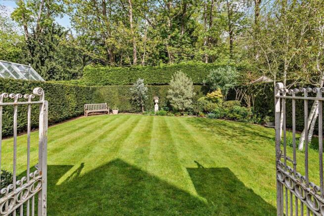 8644961-exterior16-8