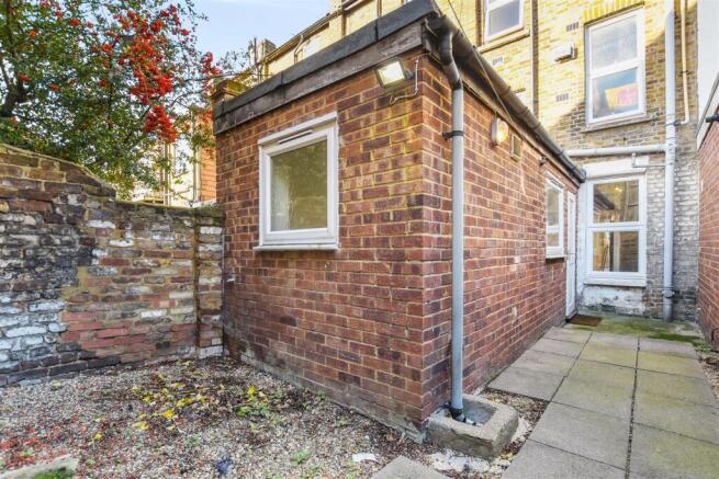 2e5a7172-2546-46e7-9a16-26c024dd66efRHHBF - 20a Pr