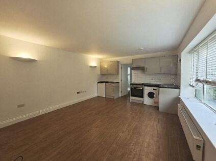 St. Anns Court, Sunningfields Road, London, NW4