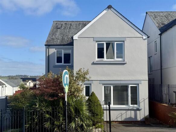 Pauls front photo.jpeg