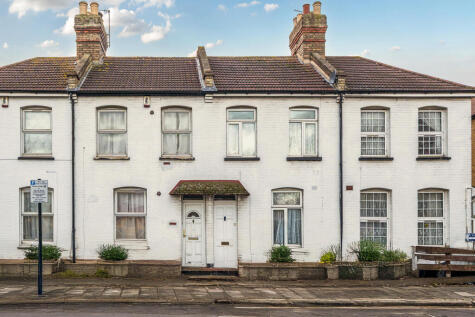 Burnt Oak Broadway, Edgware