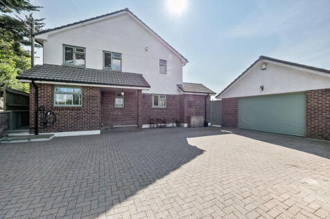 Middle Pill, Saltash, PL12 6LQ