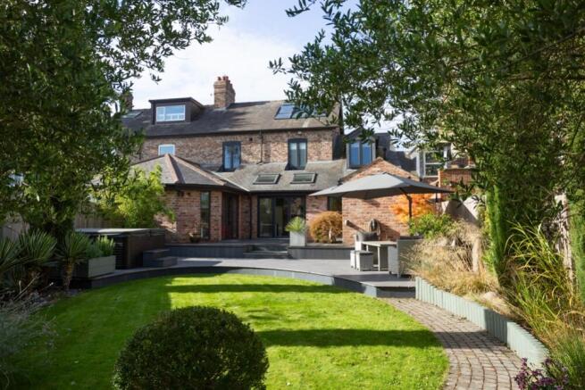 93 Station Road-08 Gardens_WebRes