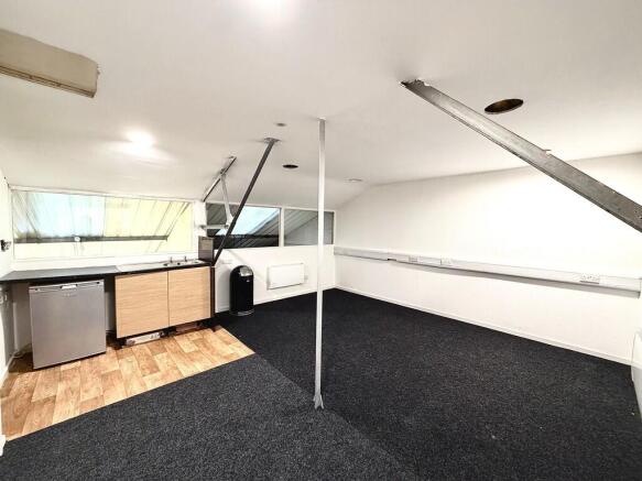 A2BFD688-AD30-433...