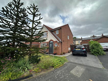 Glover Drive, Hyde, Greater Manchester, SK14 1RT