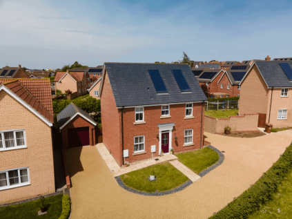 4 Emma Girling Close, Hadleigh, Ipswich, IP7 6FH