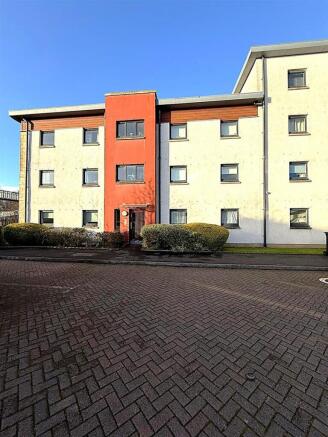 WhatsApp Image 2025-12-03 at 09.33.17.jpeg