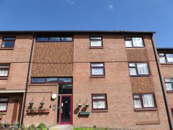 33 belmont street 010.JPG