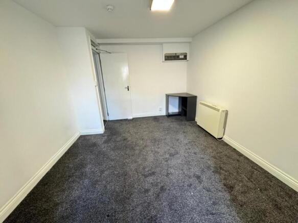 Lounge 2.jpeg