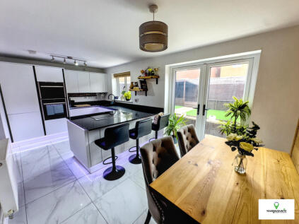 Scunthorpe, Lakeside, Plover Way DN16