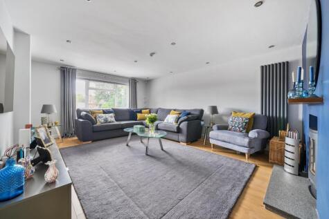 Hamilton Close, Langstone
