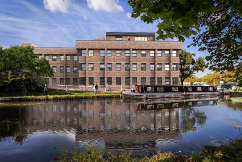 Rockingham Road, Uxbridge, UB8