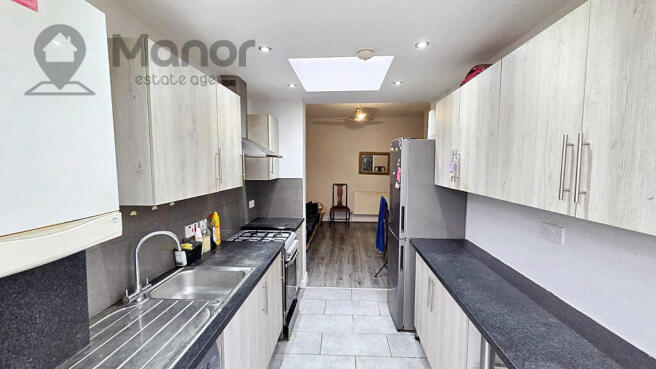 WhatsApp Image 2025-11-07 at 15.22.56