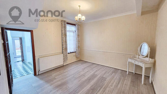 WhatsApp Image 2025-11-22 at 21.52.44 (3)