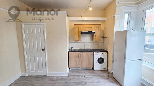 WhatsApp Image 2025-11-19 at 13.48.38